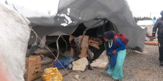 Afad’dan Fırtınadan Etkilenen Mevsimlik İşçilere Yardım