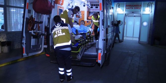 Sokakta Arkadaşı İle Sohbet Ederken Vuruldu