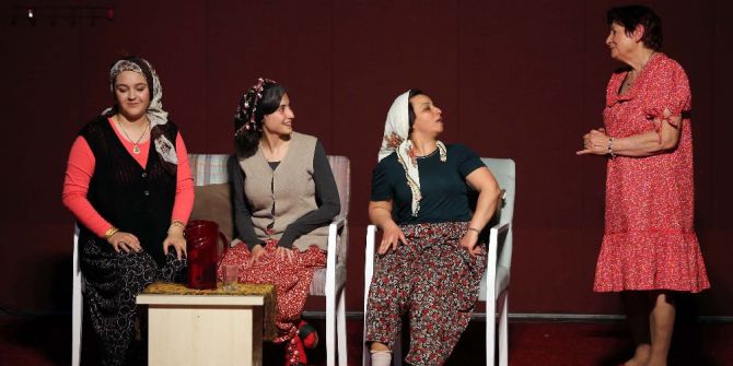 Kursiyerler Usta Tiyatroculara Meydan Okudu