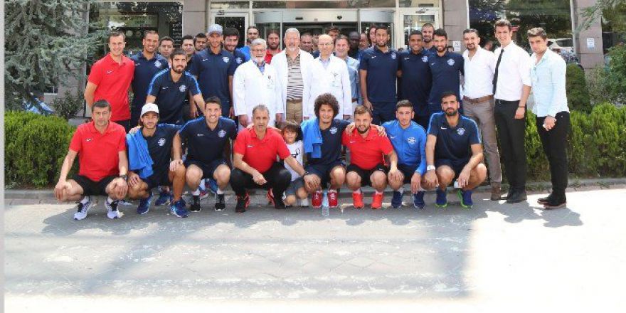 Adana Demirspor Sağlık Kontrolünden Geçti