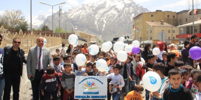 Sınırdaki Öğrenciler Hakkari’yi Ziyaret Etti