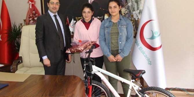 Aşı Haftası Kompozisyon Yarışması Ödülleri Verildi