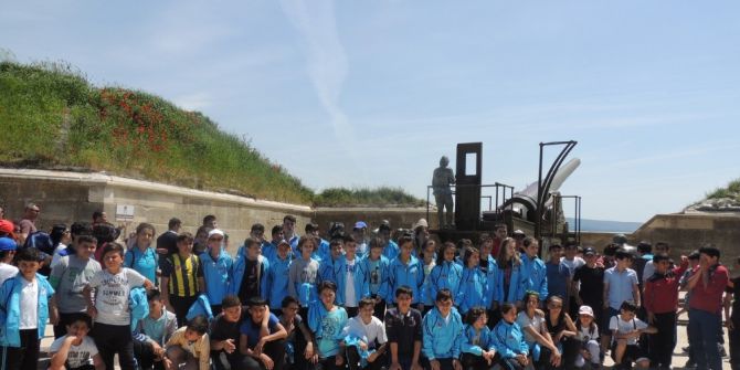 Kağıtspor’dan Çanakkale Şehitliğine Ziyaret