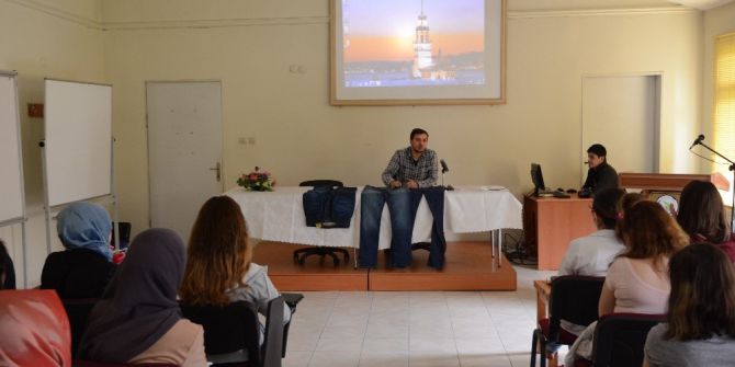 Tekstil Öğrencileri Sektör Temsilcileriyle Buluşuyor