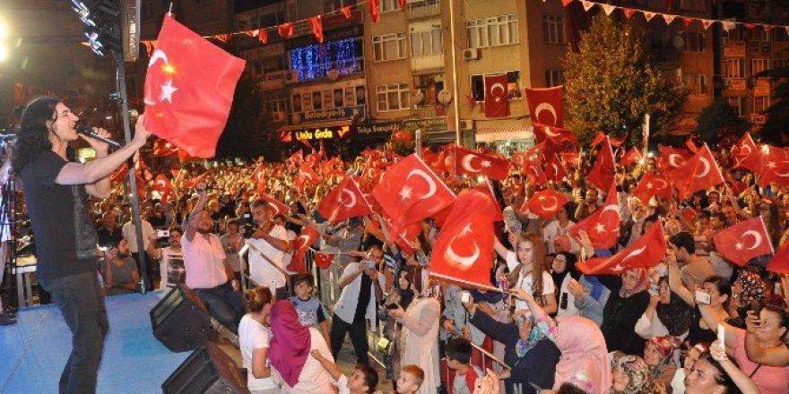 Kekilli’den 15 Temmuz Marşı