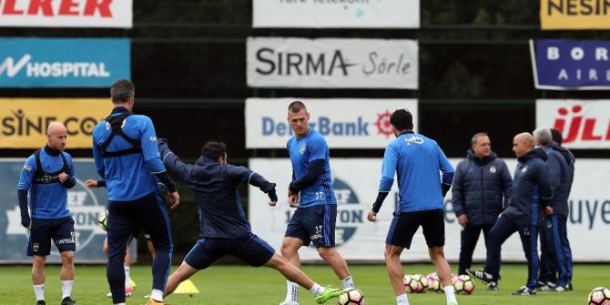 Fenerbahçe, Antalyaspor Maçı Hazırlıklarını Sürdürüyor