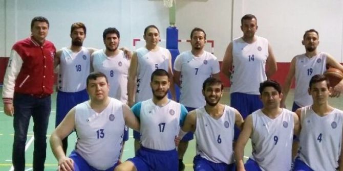 Kütahya’da Tek İlçe Basketbol Takımı Emet Belediyespor