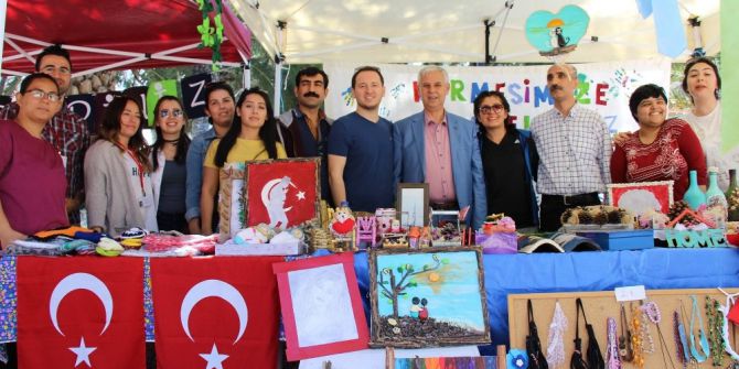 Söke’de Engellilerden Renkli Kermes