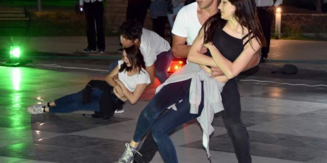 Parkta, Sokakta, Sanat Aliağa’da Devam Ediyor