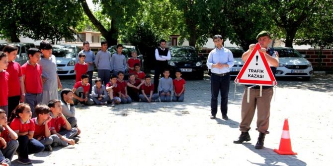 Sarıgöl’de Jandarmadan Trafik Eğitimi