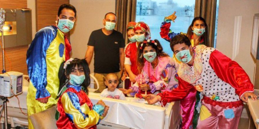 Adanalı Chp’li Gençler “Bir Umut Bin Mutluluk” Projesiyle Üçüncü Oldu