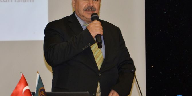 Türkiye Gazetesi Genel Yayın Yönetmeni Kapan, Malatya’da Panele Katıldı