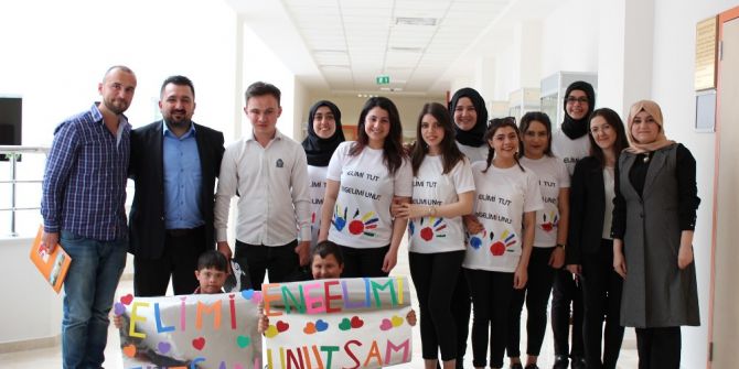 Sağlık Yüksekokulu Çocuk Gelişimi Bölümü Öğrencileri Özel Gereksinimli Çocuklarla Bir Araya Geldi