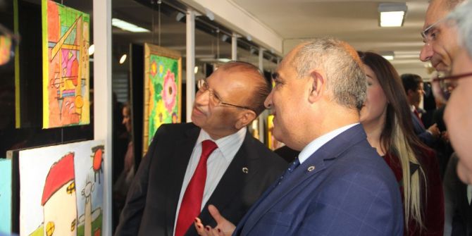 Ankara’da "Sanata Engel Yok” Sergisi Açıldı