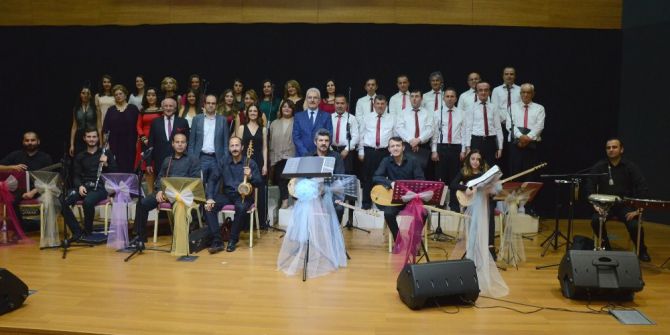 Türk Halk Müziği Korosu’ndan “Bahar Konseri”
