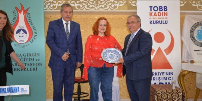 Psikolog-yazar İlknur Peder: Hayata Umutlu Bakıp, Mücadele Etmeliyiz