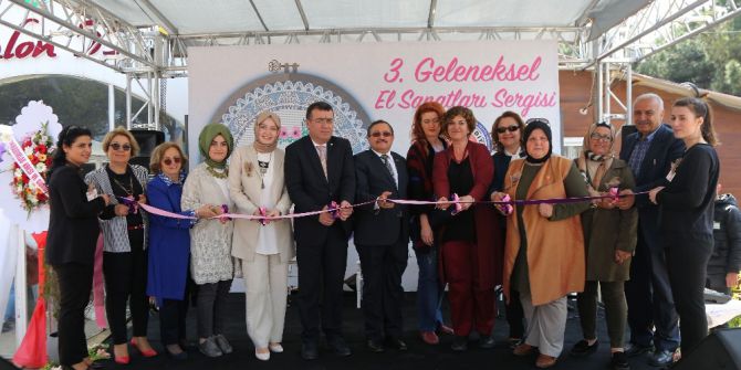 Atakum’da Kadınlar El Emeklerini Sergiledi