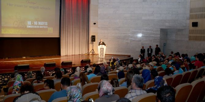Başkan Akyürek: “Zihinlerdeki Engelleri Kaldırmak İçin Çalışmalıyız”