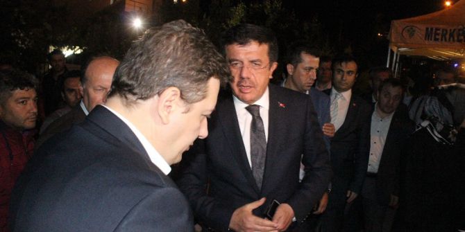 Bakan Zeybekci Kazada Hayatını Kaybeden Başsavcının Ailesini Ziyaret Etti