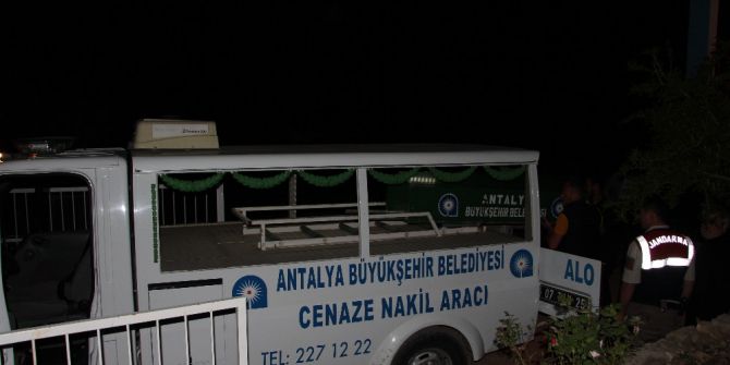 Ali Ulvi Büyüknohutçu Ve Eşi Evinde Ölü Bulundu