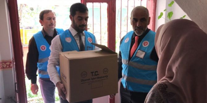 Üniversite Öğrencilerine Barınma Ve Gıda Yardımı