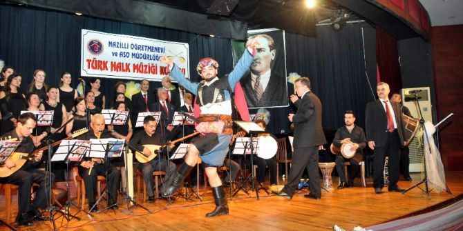 Nazilli’de Öğretmenlerden ‘Bizden Size’ Konseri