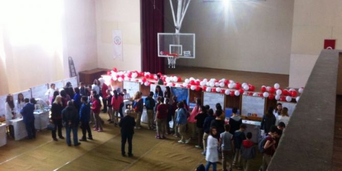 Puhu Bilim Şenliği