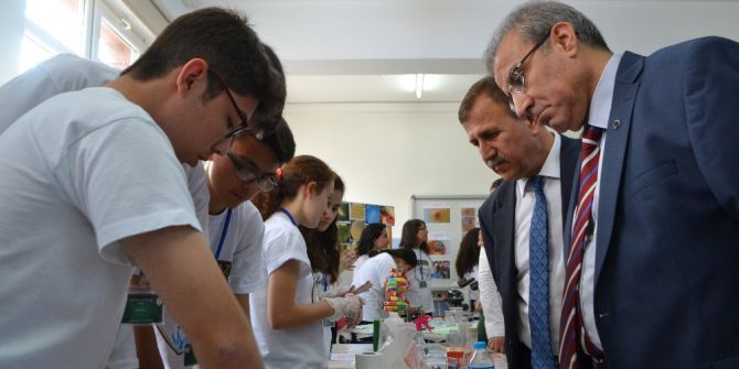 Lüleburgaz’da Tübitak Bilim Fuarı