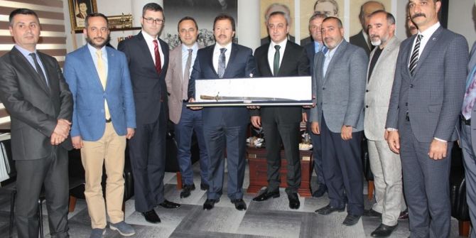 Şampiyon Ankaragücü’nden Mhp’ye Ziyaret