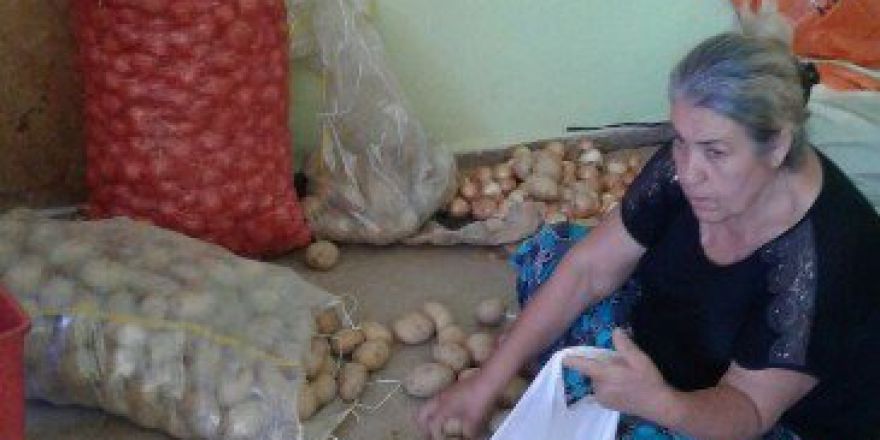 Maddi Durumu Zayıf Ailelere Yardımlar Devam Ediyor