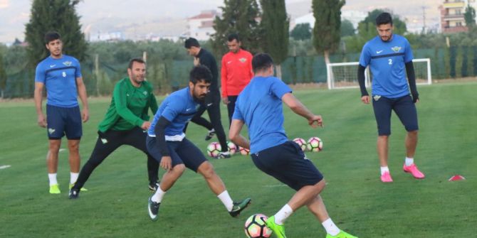Okan Buruk: "Takımda İlk Gün İle Bugün Arasında Büyük Fark Var"