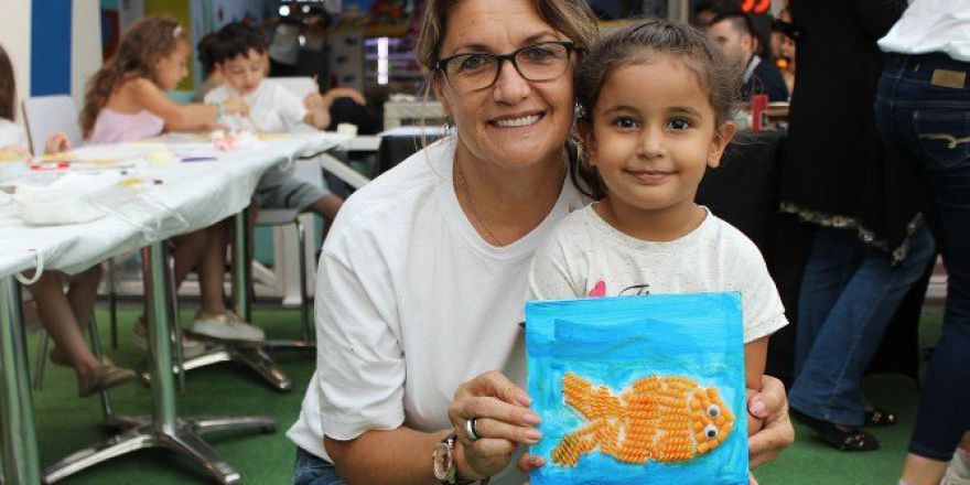 Minikler, Makarnaları Hayallerine Göre Süsledi