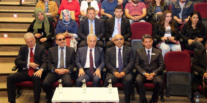 Vali Kamçı Ekoloji 2017 Uluslararası Sempozyumu’na Katıldı