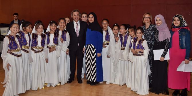 Beyoğlu’nda ‘Çocuk Gözüyle Kandil’ Programı