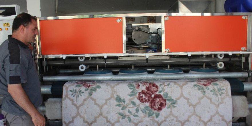 Halı Yıkama Sektöründe Son Teknoloji Kullanılıyor