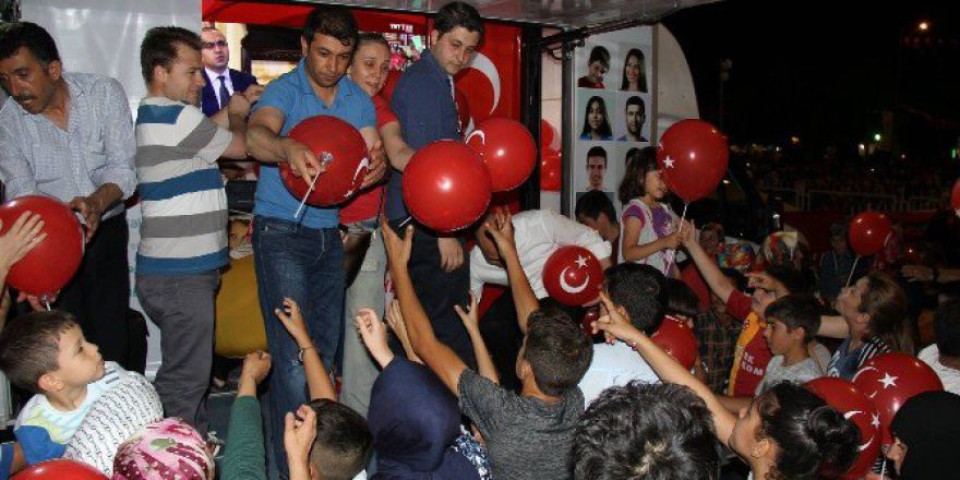 Milli İradeye Saygı Nöbeti Devam Ediyor