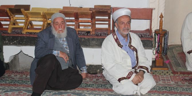 Siverek’te Berat Kandili Coşkuyla Kutlandı