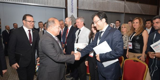 Recep Akdağ, “Sağlık Hizmetlerinin Erişimi Konusunda Abd’de Türkiye’den Daha Geridedir”