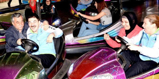 Engelliler Lunaparkta Gönüllerince Eğlendi