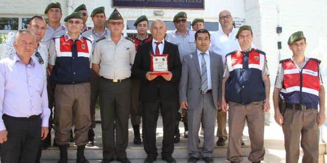 Fethiye’de Jandarmadan Yılın Şoförüne Ödül