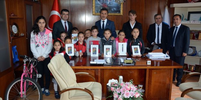 Öğrenciler Hayallerini Yazdı, Onlar Gerçekleştirdi