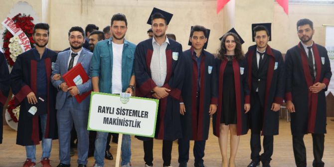 Kbü Eskipazar Myo 6 Programdan 500’e Yakın Öğrenci Mezun Verdi