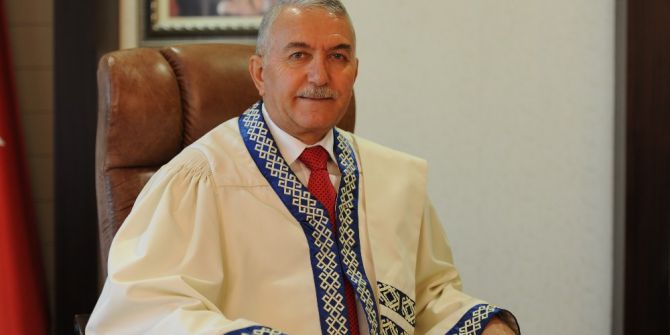 Esogü Rektörü Prof. Dr. Hasan Gönen’den Hemşireler Haftası Mesajı