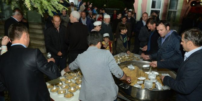 Helva Geleneği Edebey Ve Hasanpaşa’da Devam Etti