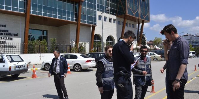 Polis’ten “Güvenli Okul Güvenli Eğitim" Denetimi