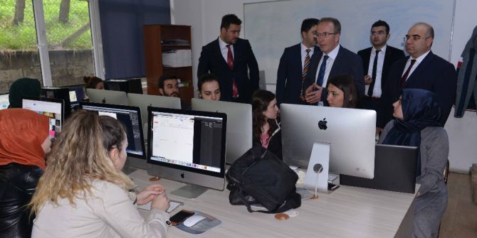 Bü Rektörü Uzun: “Bölgeye Ve Kaliteye Odaklanacağız”