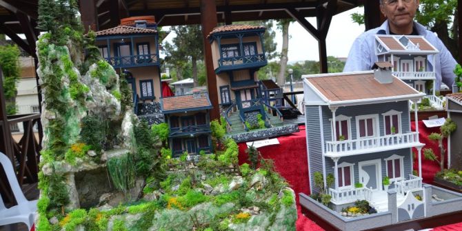 Hayalini Kurduğu Evin Maketini Yaptı