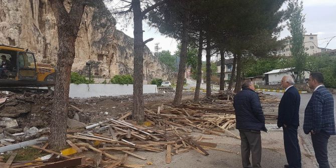 Reşadiye Kaplıca Otel Yenileniyor