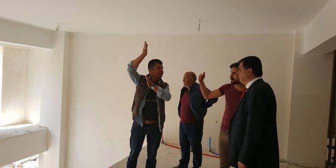 Başkan Yalçın, İş Ticaret Ve Kültür Merkezindeki Çalışmaları Yerinde İnceledi