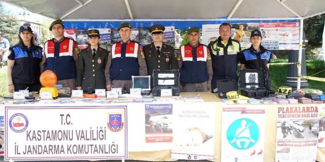 Kastamonu’da Trafik Güvenliği Sergisi Açıldı